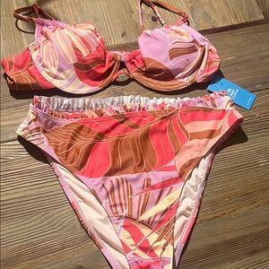 Cupshe New  Swirl Bikini Set Large
